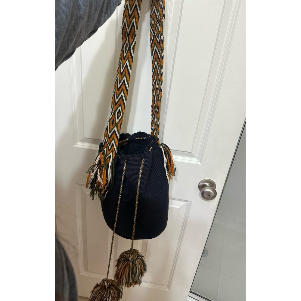 Wayuu mochila bucket boho colombian bag
